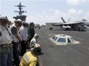 Bóng đá anh, ngoại hạng anh, lịch thi đấu euro 2012, Tham quan tàu chiến hải táng Bin Laden